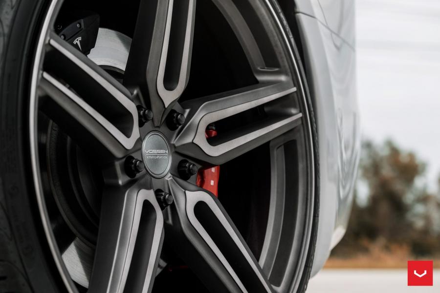 Колеса Tesla Model S on Vossen Wheels (HF-1) 2018 года  (фото 8 из 13)